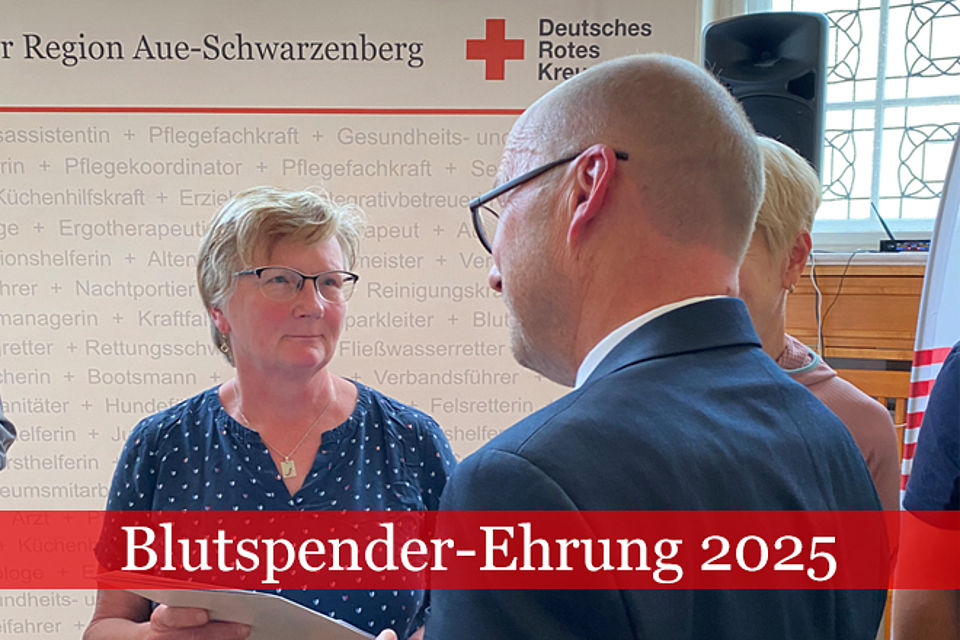 Blutspenderehrung 2025 - Übergabe Urkunden
