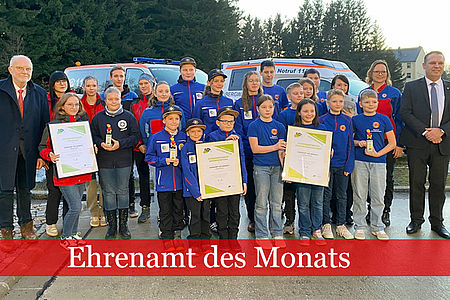 Gruppenfoto mit Vertretern der Jugendbergwachten Johanngeorgenstadt, Carlsfeld und Oberwiesenthal